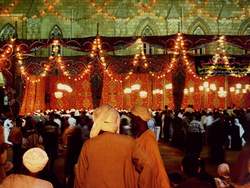 الاحتفالات بالمولد النبوي