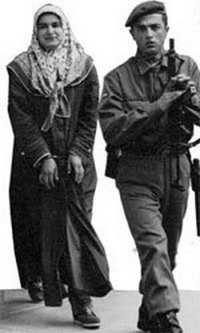 معاقبة المحجبات